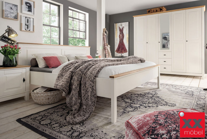 Schlafzimmer Creme